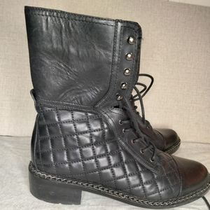 Vince Camuto Joanie Black Quilted Women Leather Lace Up Boots Size 9.5, 39.5